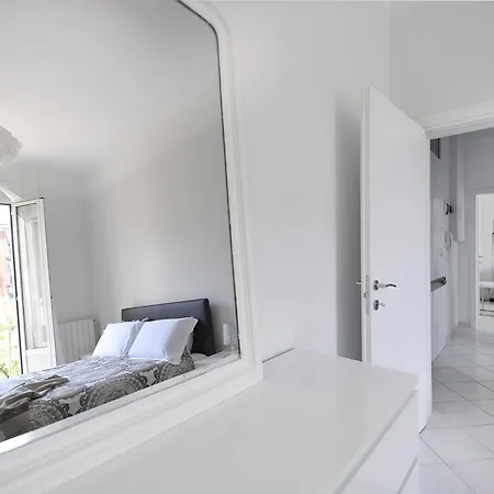 Ur-Nest Alberti